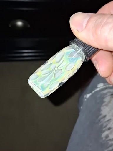 Preview pic of Fumed vial