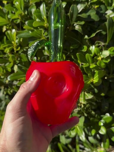 Preview pic of Red Apple Glass Hand Pipe