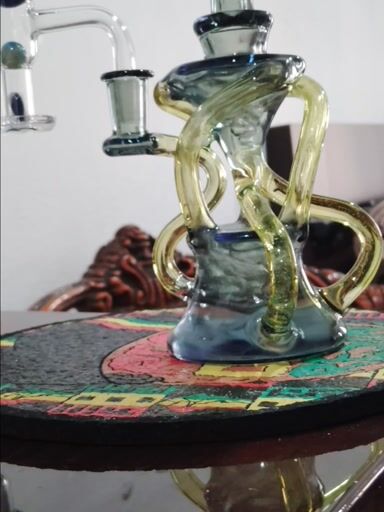 Preview pic of Capt chronic CFL triple double recycler