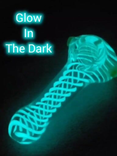 Preview pic of Glow in the Dark Pipe