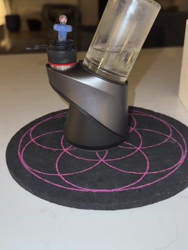 Preview pic of Peak Pro Spider Glass Top