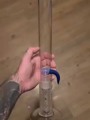 Preview pic of Greenbelt Glass Blooper Tube