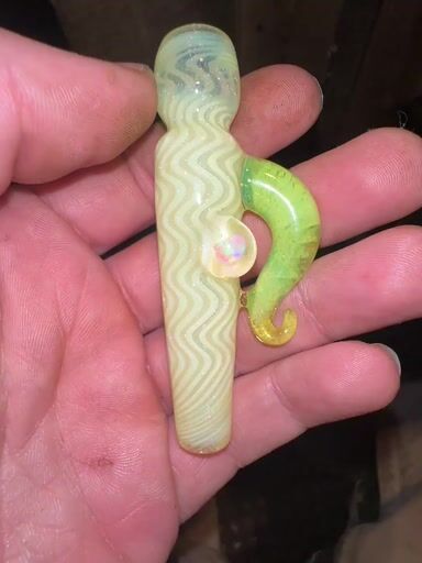 Preview pic of Headie dichro vac stack chillum