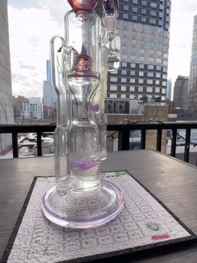Preview pic of 2k glass art dual gridline, gridded cap recycler
