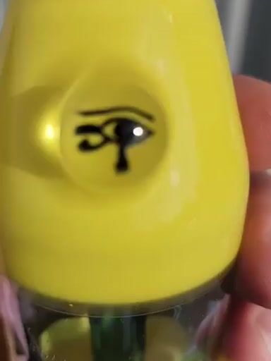 Preview pic of The eye bong