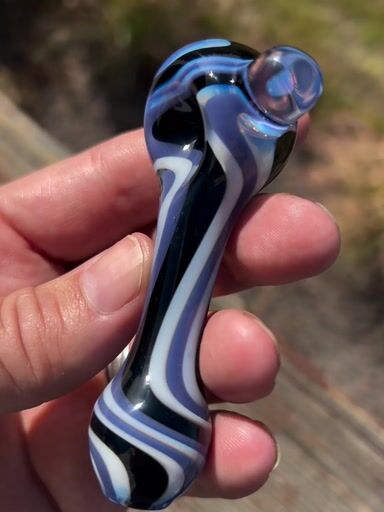 Preview pic of Small linework spoon