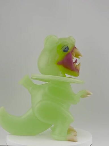 Preview pic of Elbo open mouth Dilophosaurus