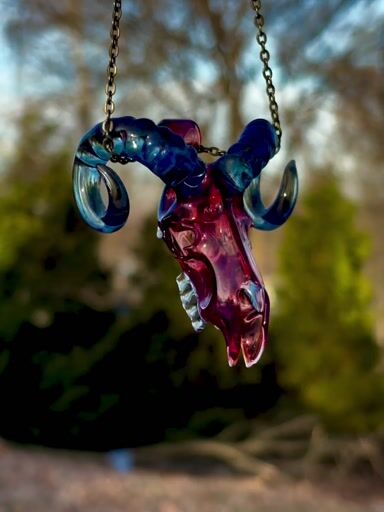 Preview pic of Royal Wine and icy Blue Slyme Ram Skull