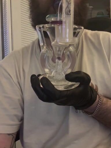 Preview pic of Kyru 🥠 rig 14 mm four hole showerhead perc