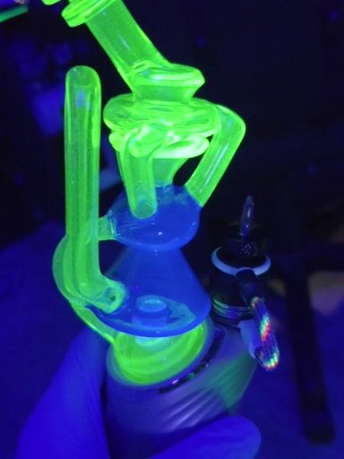 Preview pic of Mshea UV triple Uptake Kline puffco peak top