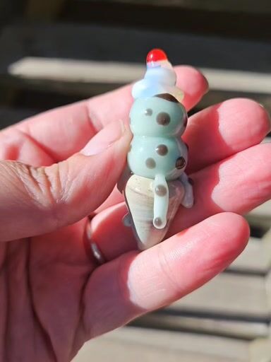 Preview pic of Ice cream cone pendy