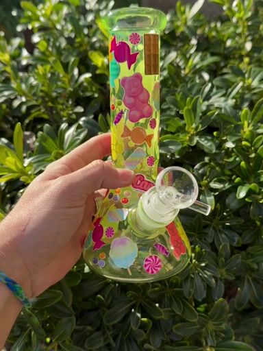 Preview pic of Neon Yellow Candy Beaker Bong