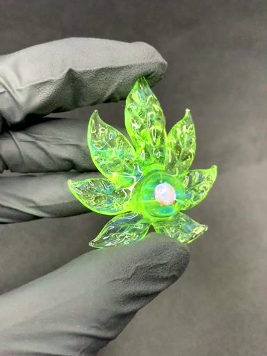 Preview pic of Limeade/Illuminati leaf pendant