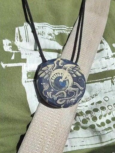 Preview pic of Trent Larson Carved Hollow