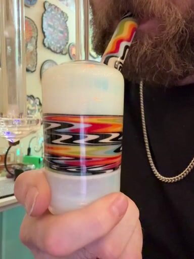 Preview pic of Howlsglass WigWag Cup