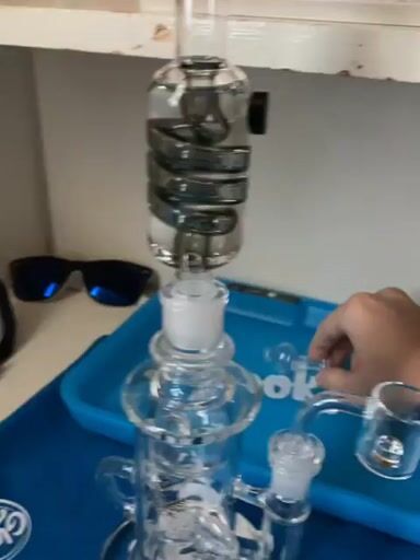 Preview pic of Freeze pipe bong