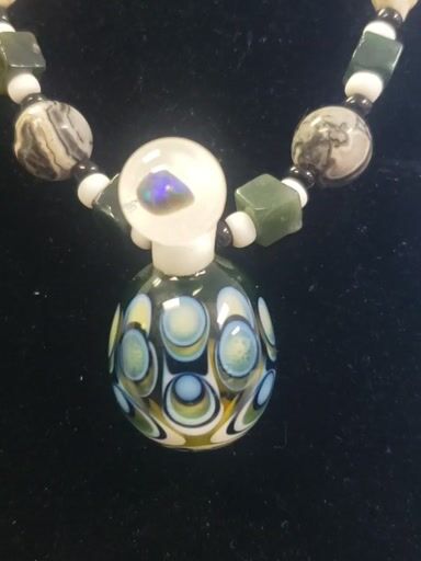 Preview pic of Pendy by Seco Glass