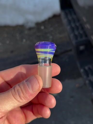 Preview pic of Yellow/purple 4h 18mm slide