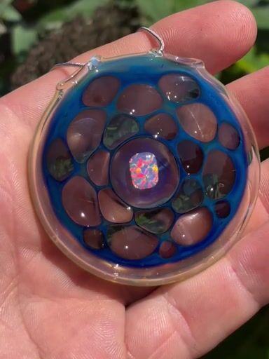 Preview pic of Opal honeycomb pendant