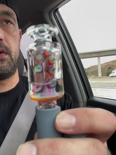 Preview pic of Puffco pivot tentacle bubbler attachment