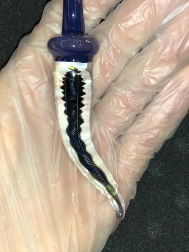 Preview pic of Branmonster twisty horn pendy