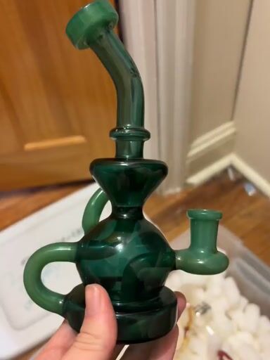 Preview pic of 14mm Crave recycler