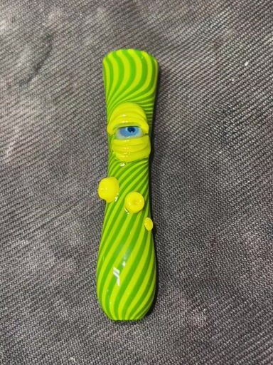 Preview pic of Lineworked monster chillum/sneaker toker