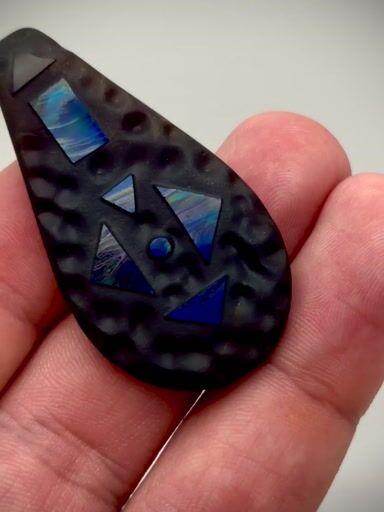 Preview pic of Carved Drop Shaped Medallion