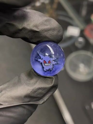 Preview pic of Willstar Millie Marble Gengar 1