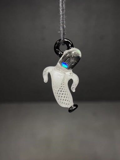 Preview pic of White retti/Opal banana pendant