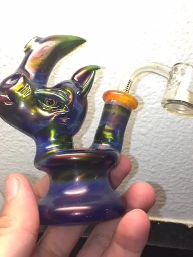 Preview pic of Domino Glass Rhino mini rig