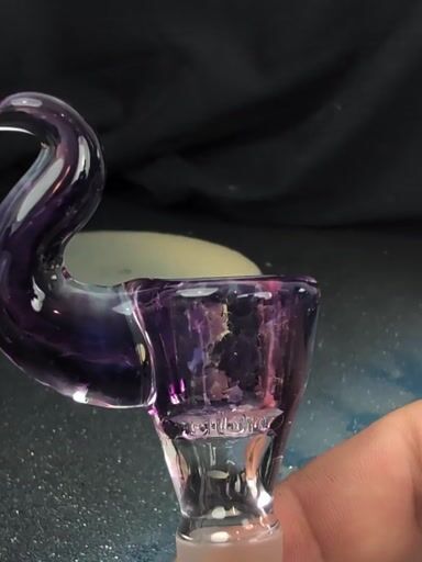 Preview pic of Gold Purple slide