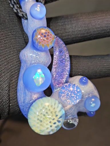 Preview pic of Crushed opal pendant lock