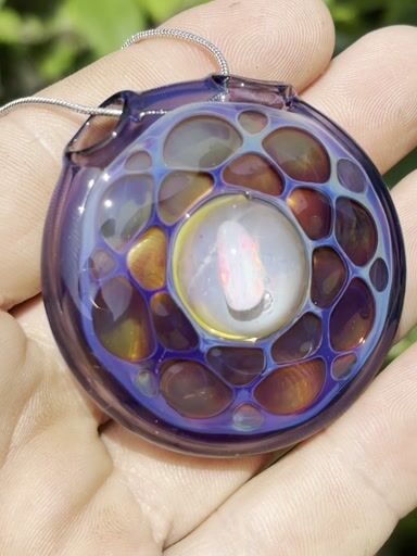 Preview pic of Opal honeycomb pendant