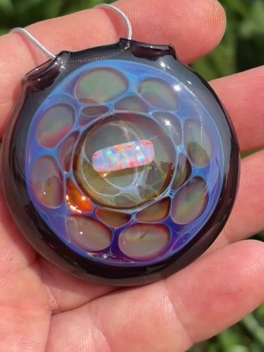 Preview pic of Opal honeycomb pendant