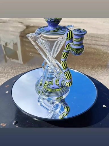 Preview pic of Large linework 2x2 recycler