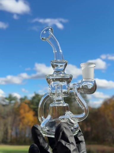 Preview pic of 7” Mini Recycler w Quartz Banger