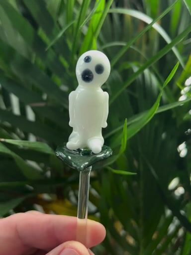 Preview pic of Kodama Planter Pal