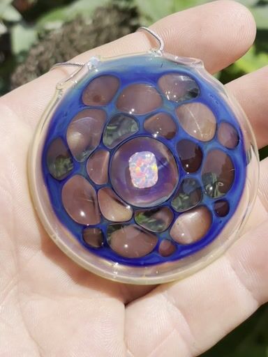 Preview pic of Opal honeycomb pendant