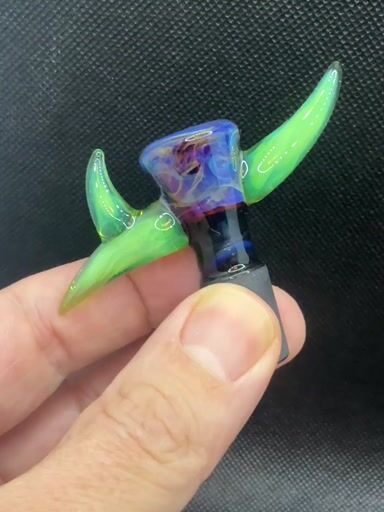 Preview pic of Amber purple 14mm with Plantphibian horns