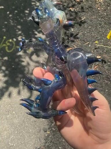 Preview pic of Boss Glass parallax dragon