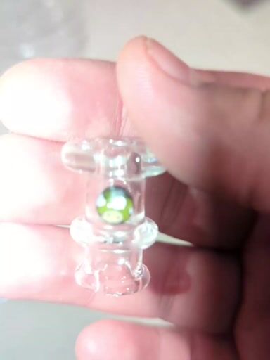 Preview pic of Pivot Top Hendy Glass