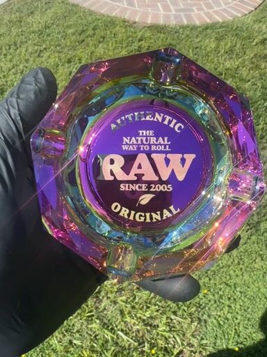 Preview pic of Rainbow raw ashtray