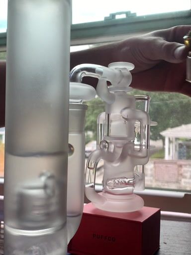 Preview pic of Rye deyer sandblasted ashcatcher