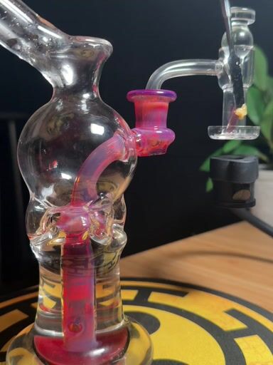 Preview pic of Def Glass Blooper (Royal Jelly)