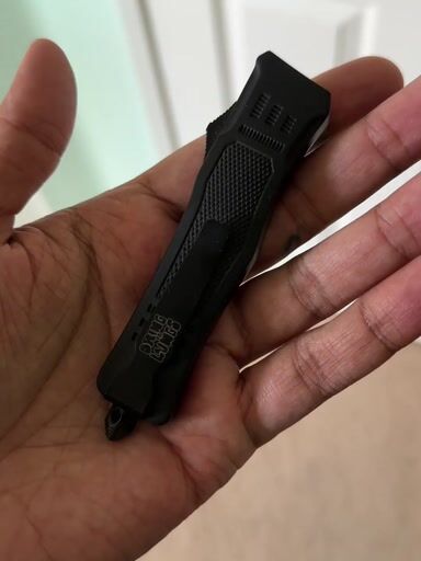 Preview pic of Brand New Switch Blade Style Dab Tool