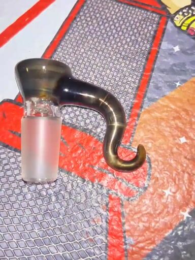 Preview pic of Sexy electrum 3 pinch captian hook bowl