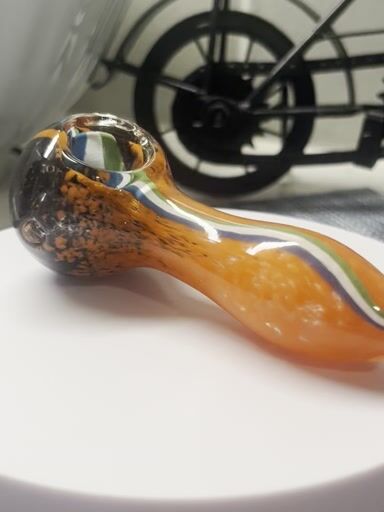 Preview pic of Blown Glass Spoon Pipe