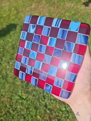 Preview pic of Fused glass chessboard