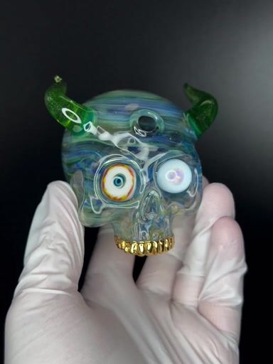Preview pic of Sweeney Glass - Skull Rig